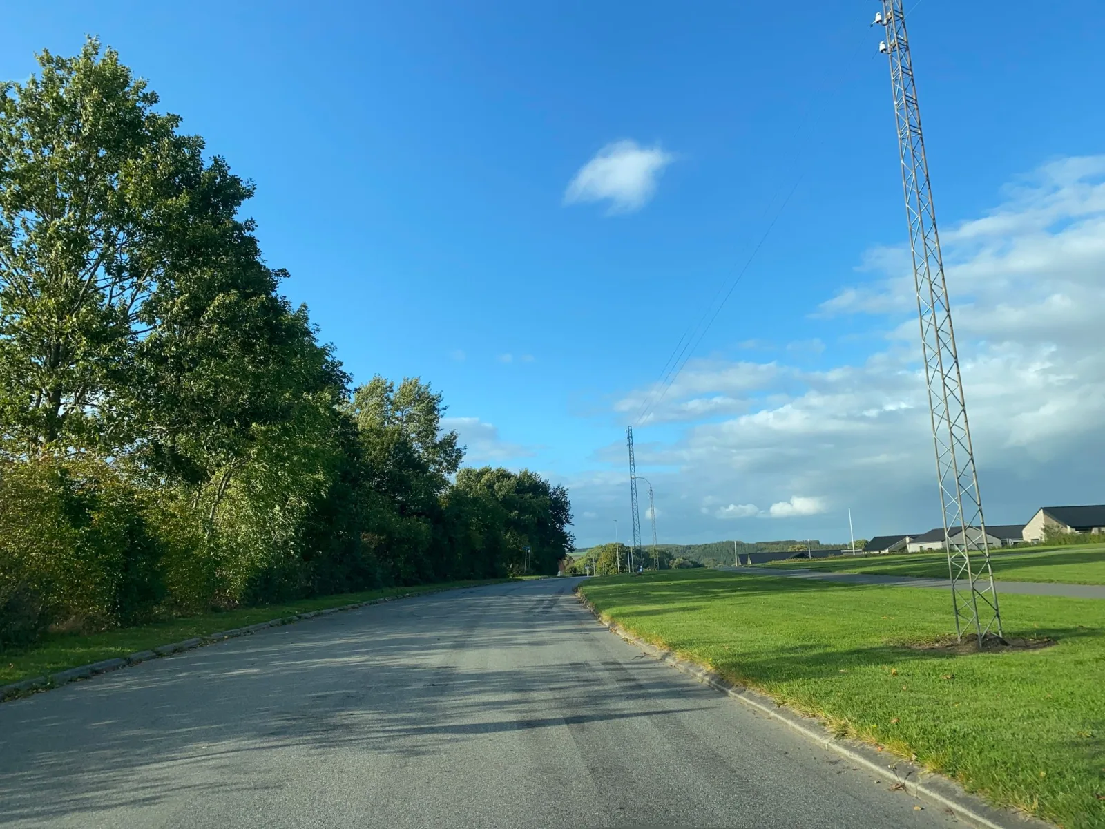 Mapillary-foto nær Låsby Svømmebad