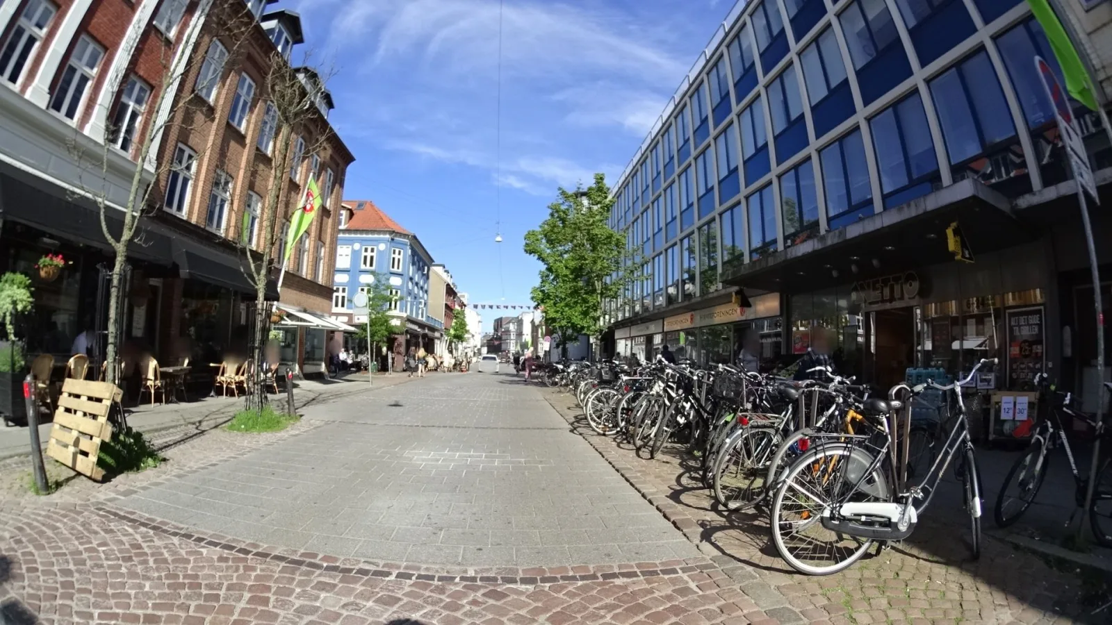 Mapillary-foto nær Le Bistrot 65