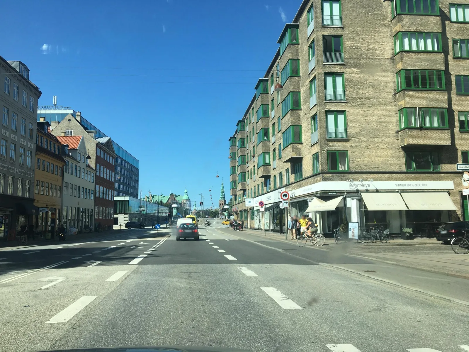 Mapillary-foto nær Espresso House