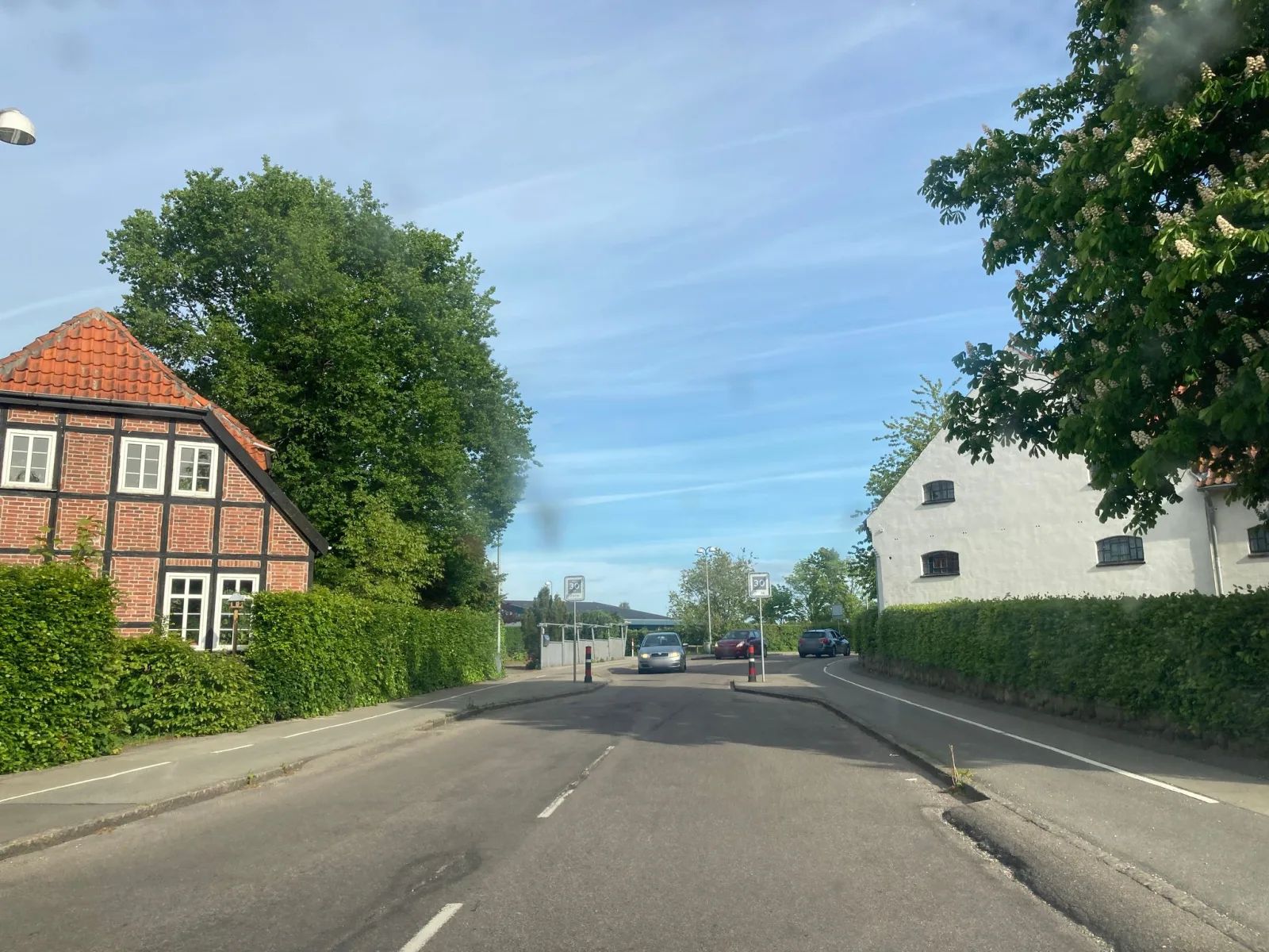 Mapillary-Foto in der Nähe von Byhistorisk Samling
