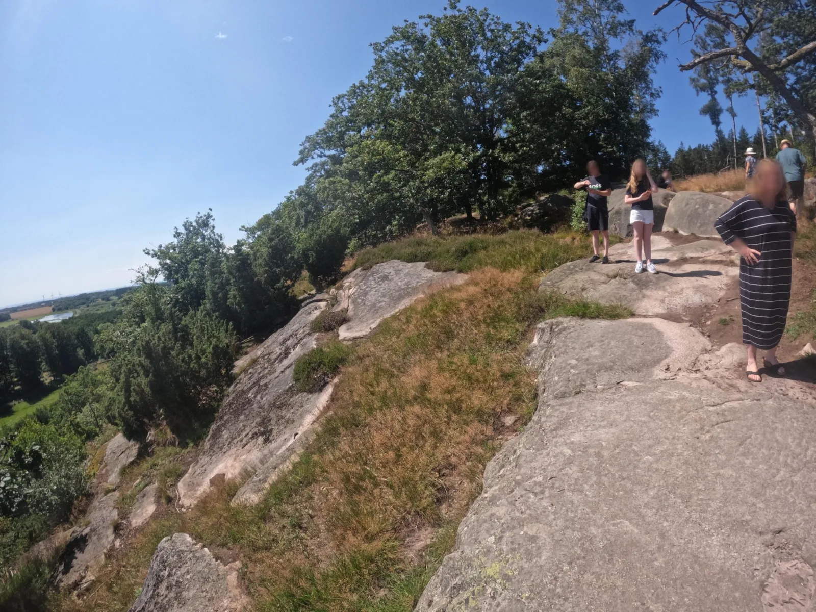Mapillary-Foto in der Nähe von Dronningestenen