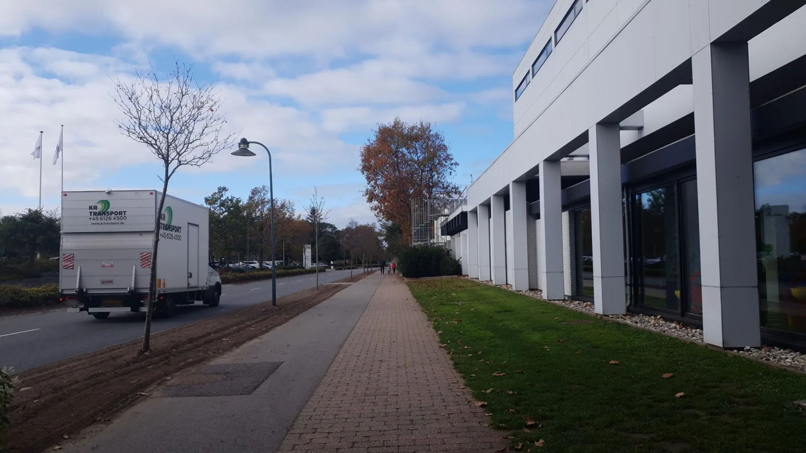 Mapillary-Foto in der Nähe von Duplo Flyer