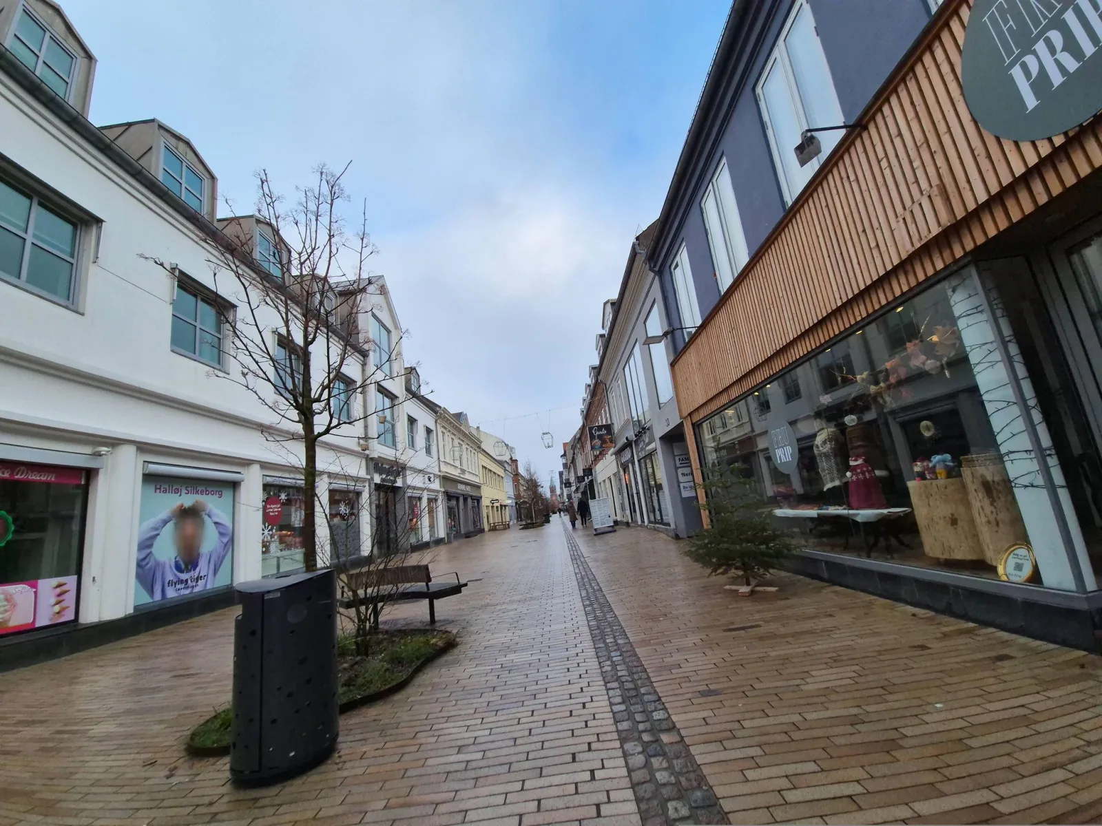 Mapillary-Foto in der Nähe von Galleri Blüthgen