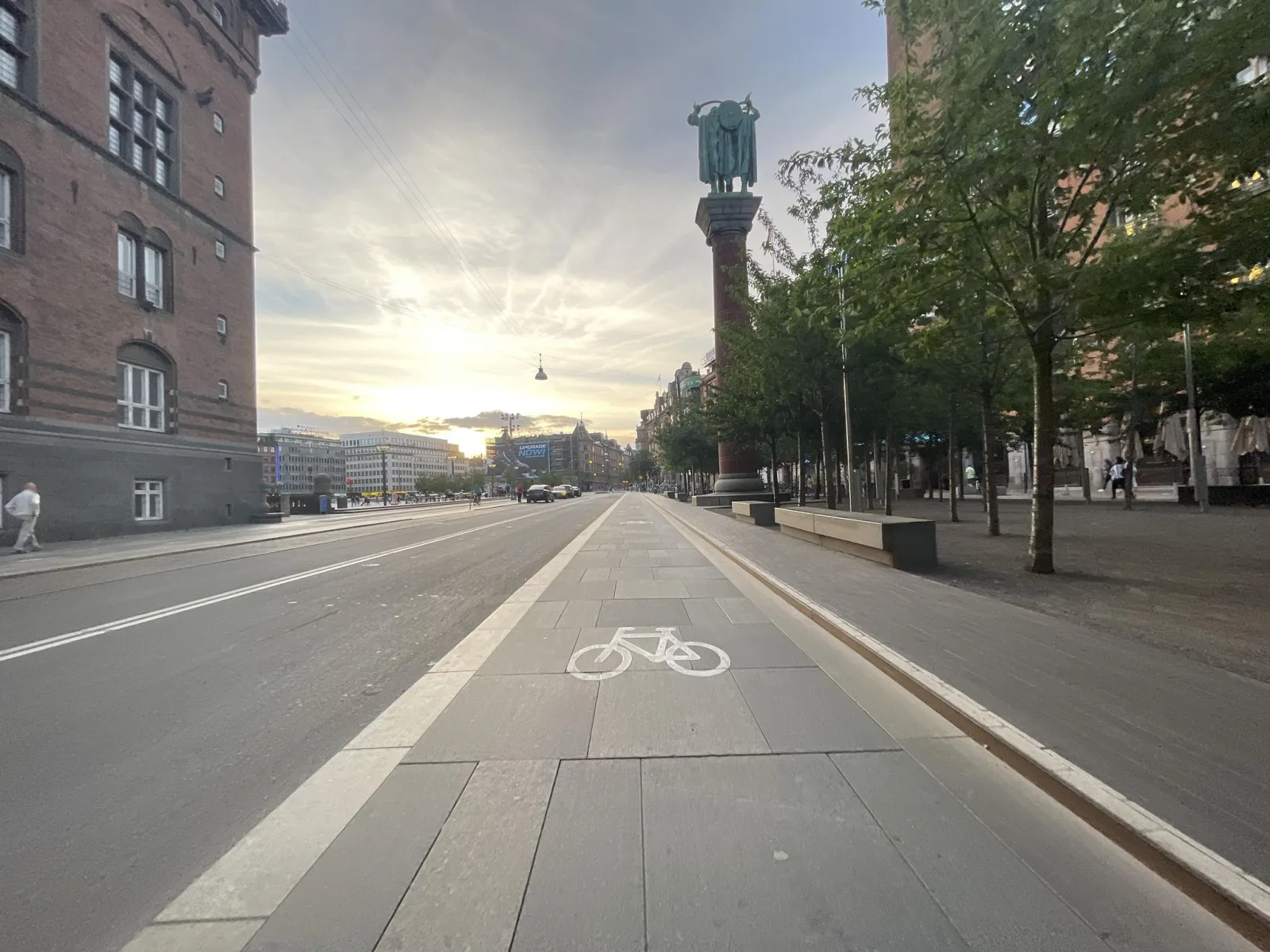 Mapillary-Foto in der Nähe von H.C. Andersen Museum