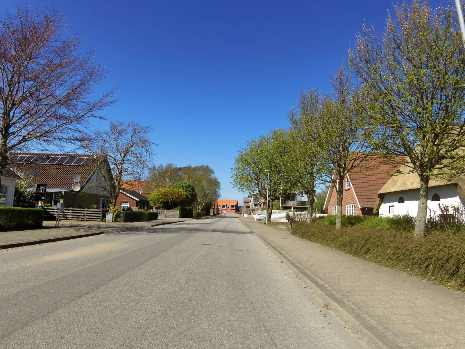 Mapillary-foto nær Galleri KunstART by Daisy Dahl
