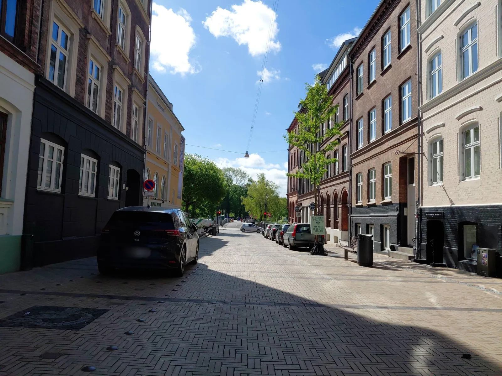 Mapillary-foto nær Gallerie Rasmus