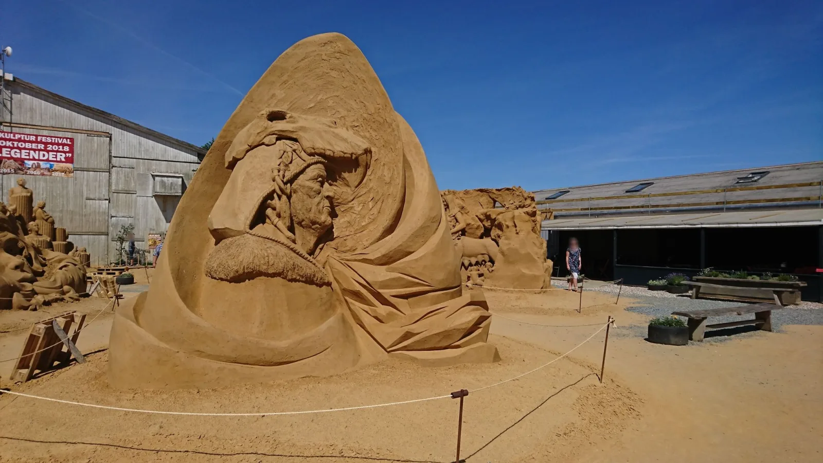 Mapillary-foto nær Hundested Sandskulptur Festival