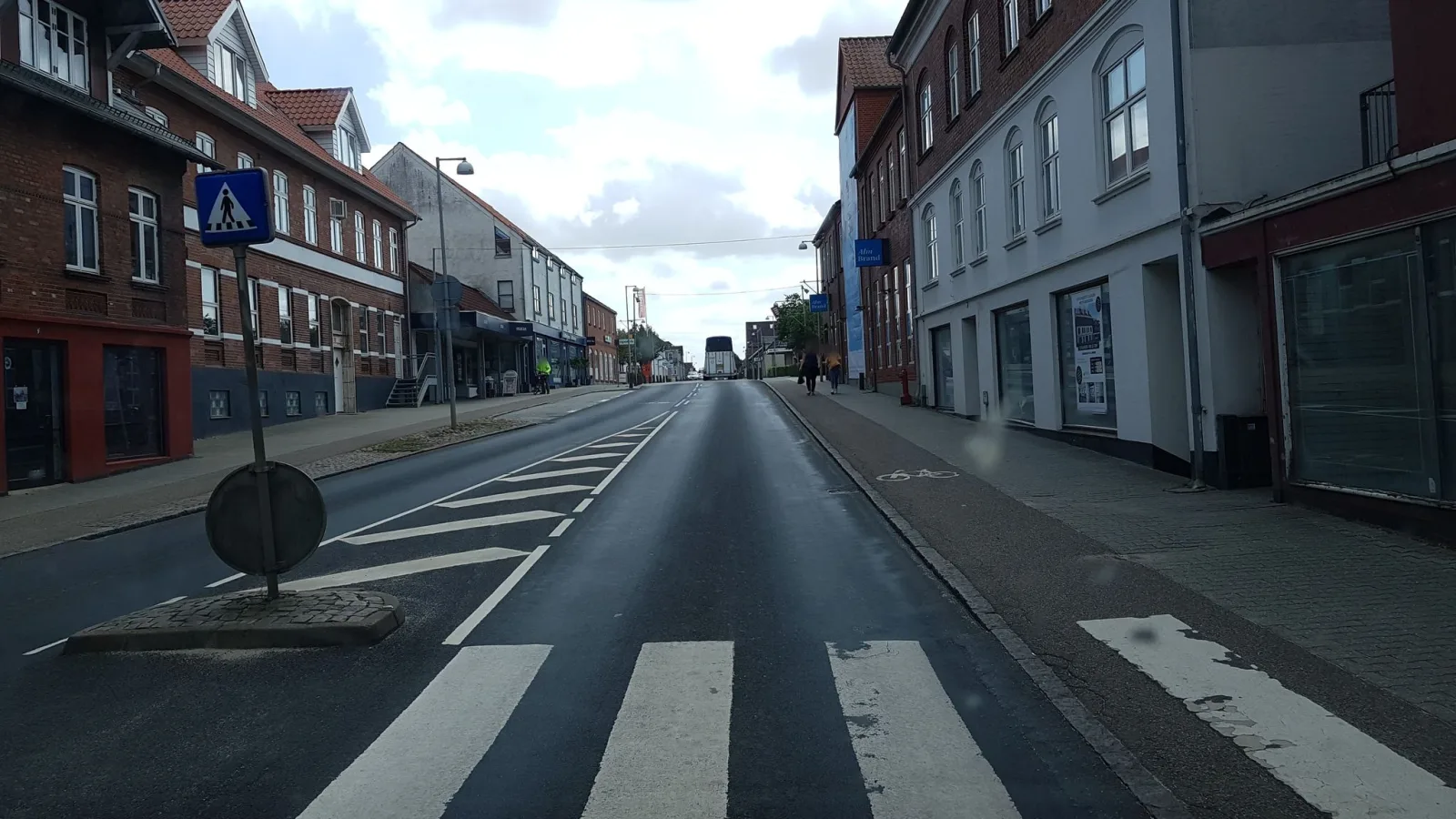 Mapillary-foto nær Maxim Pizza og Grill