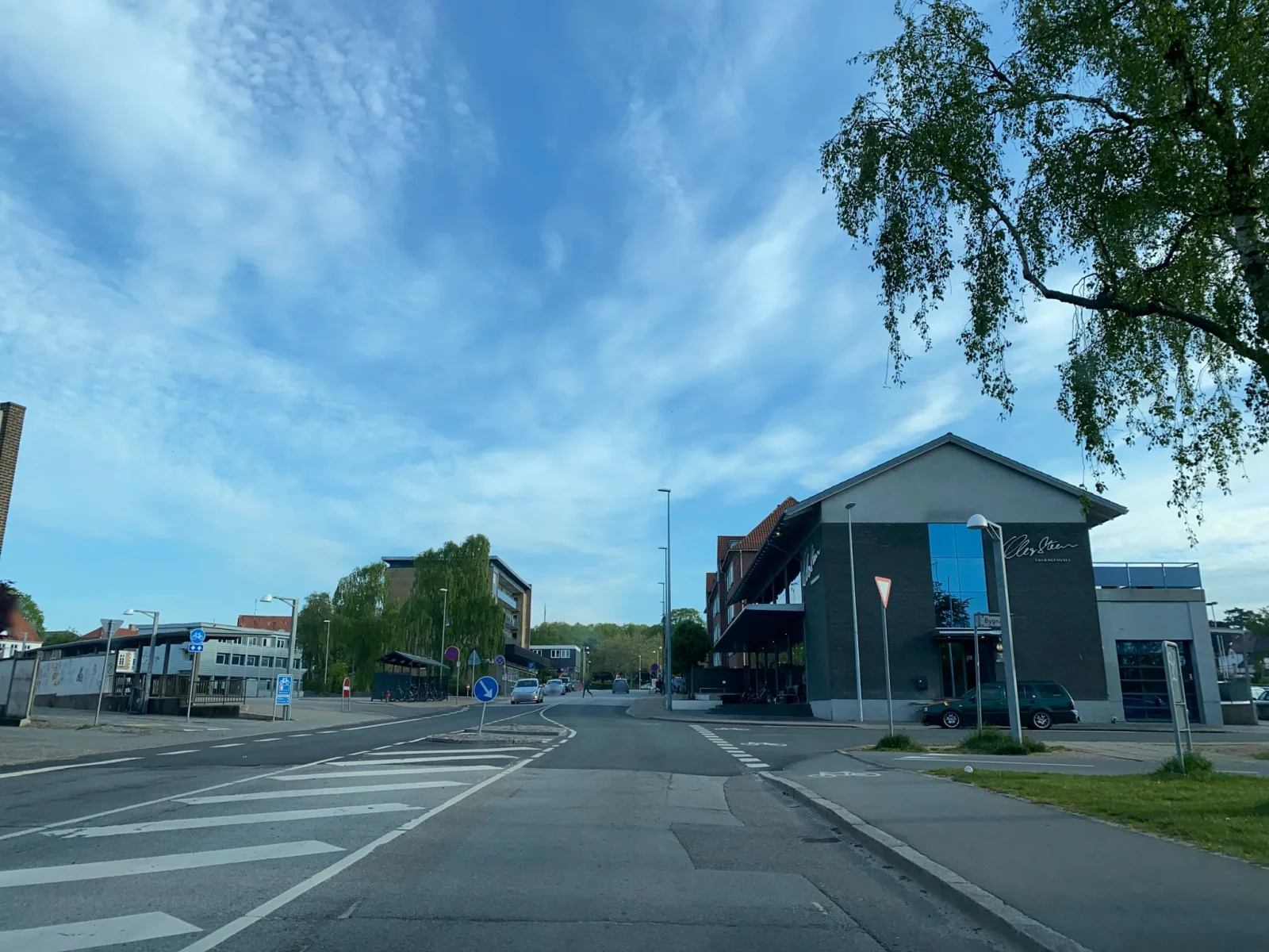 Mapillary-Foto in der Nähe von McDonald's