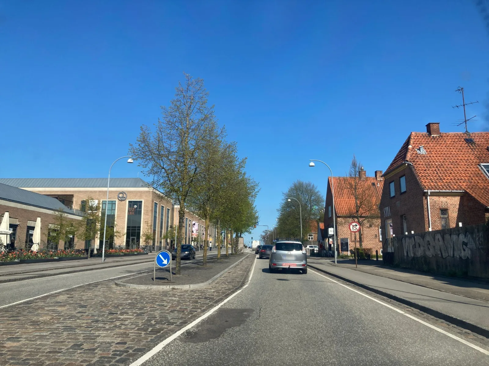 Mapillary-Foto in der Nähe von Wokshop