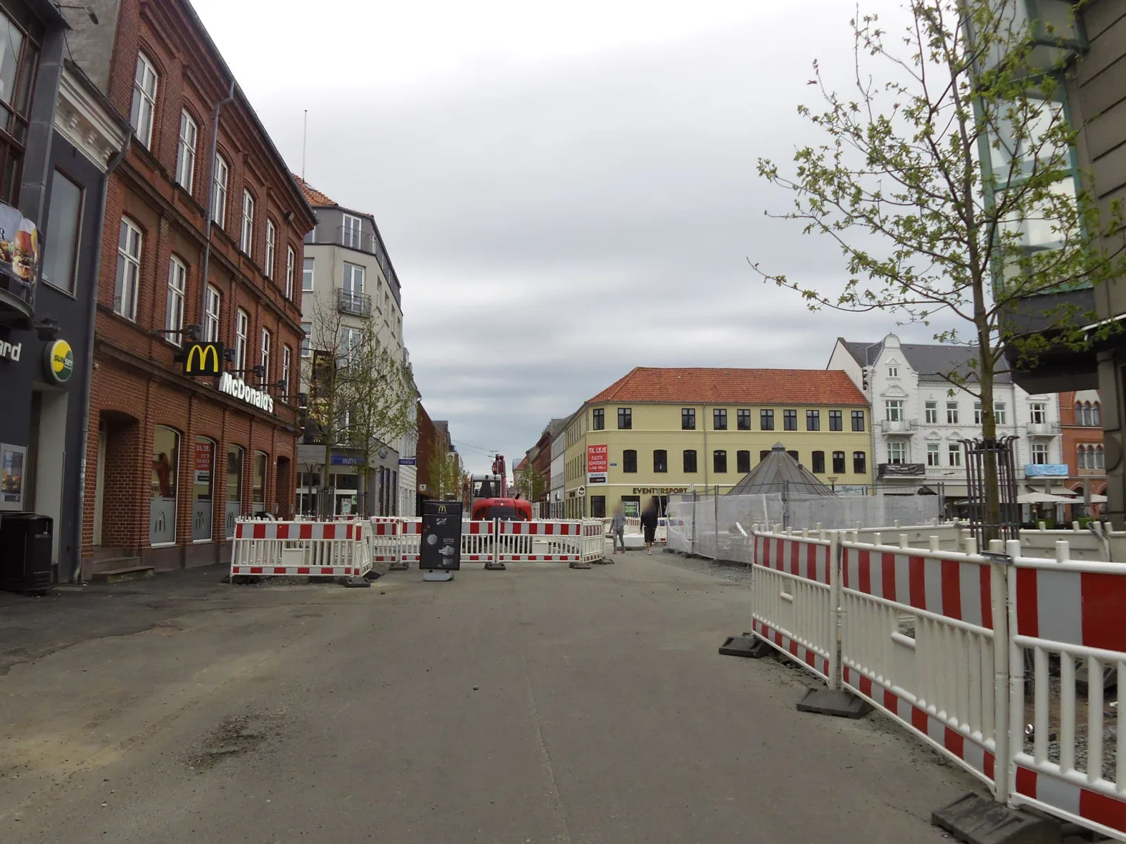 Mapillary-foto nær Mr. Tandoori