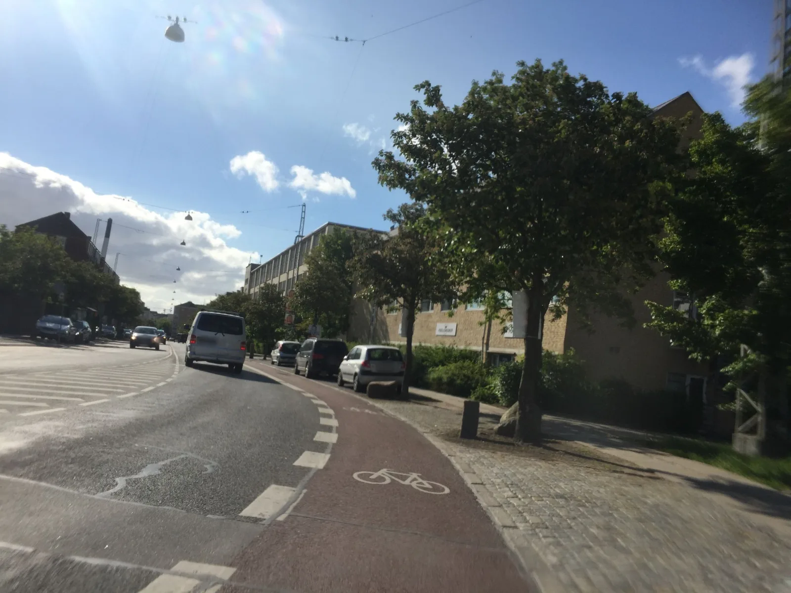Mapillary-Foto in der Nähe von Flintholm Svømmehal Café Familieområdet