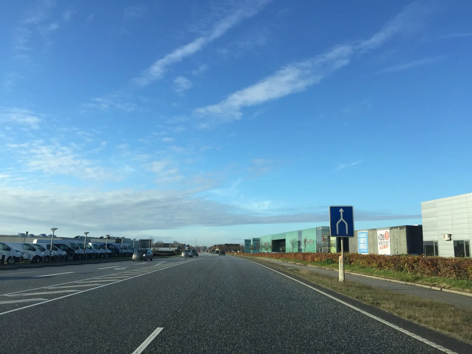 Mapillary-foto nær McDonald's