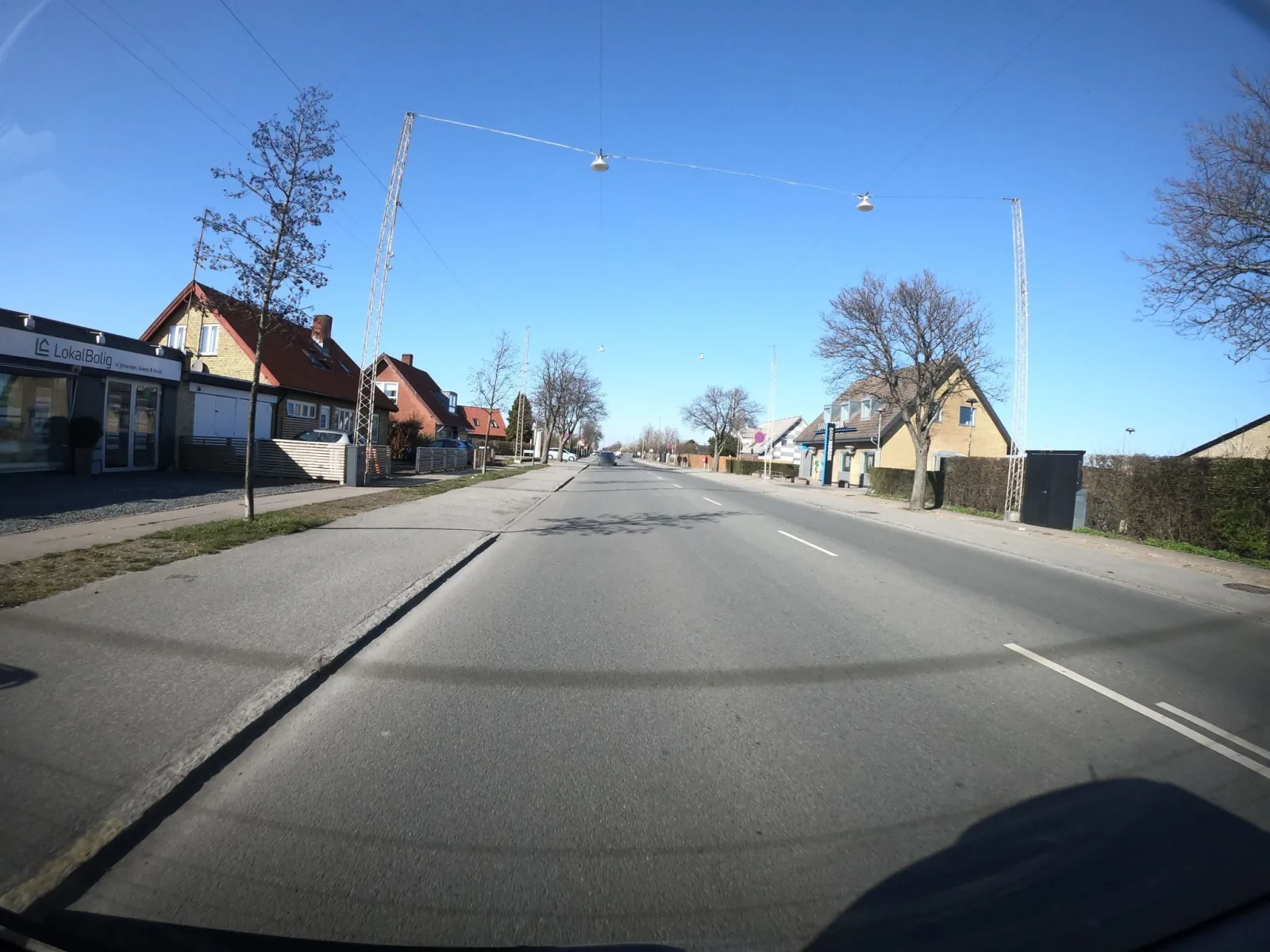Mapillary-Foto in der Nähe von French Chicken