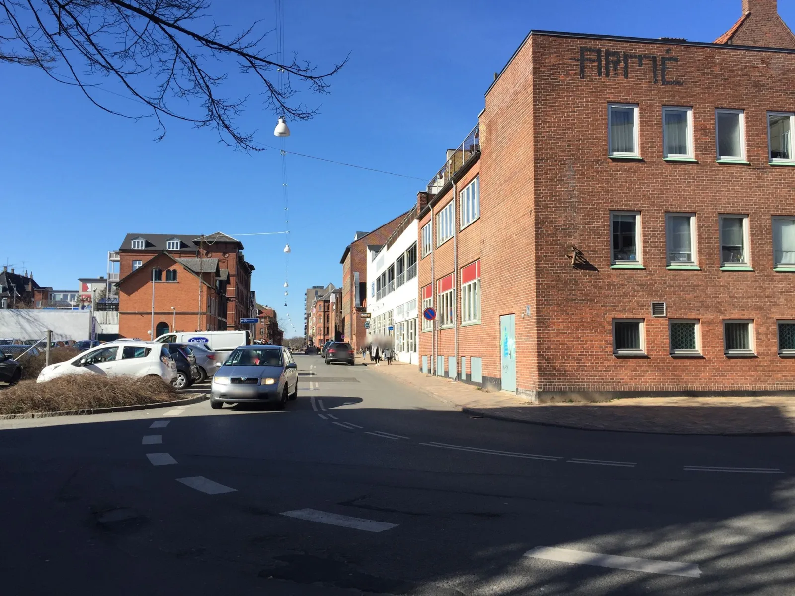 Mapillary-foto nær Oriental Barbecue House