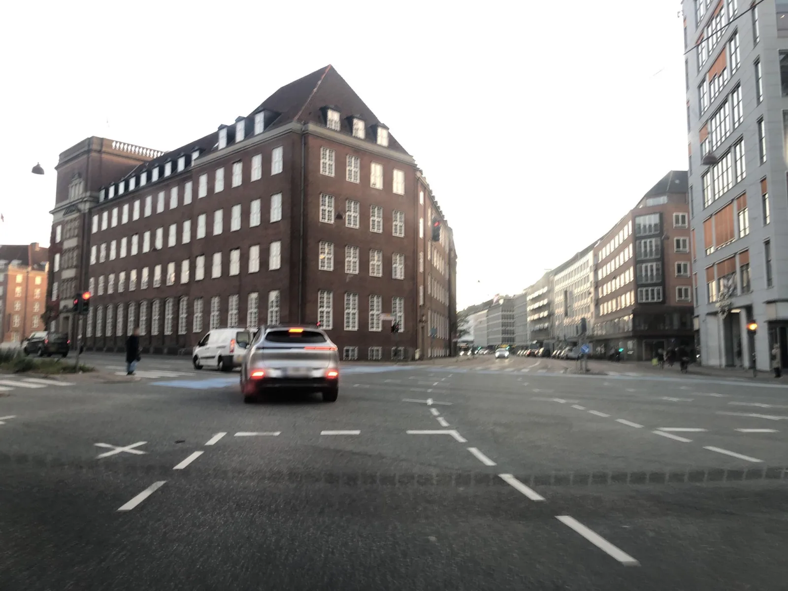 Mapillary-Foto in der Nähe von Frøken Sandwich