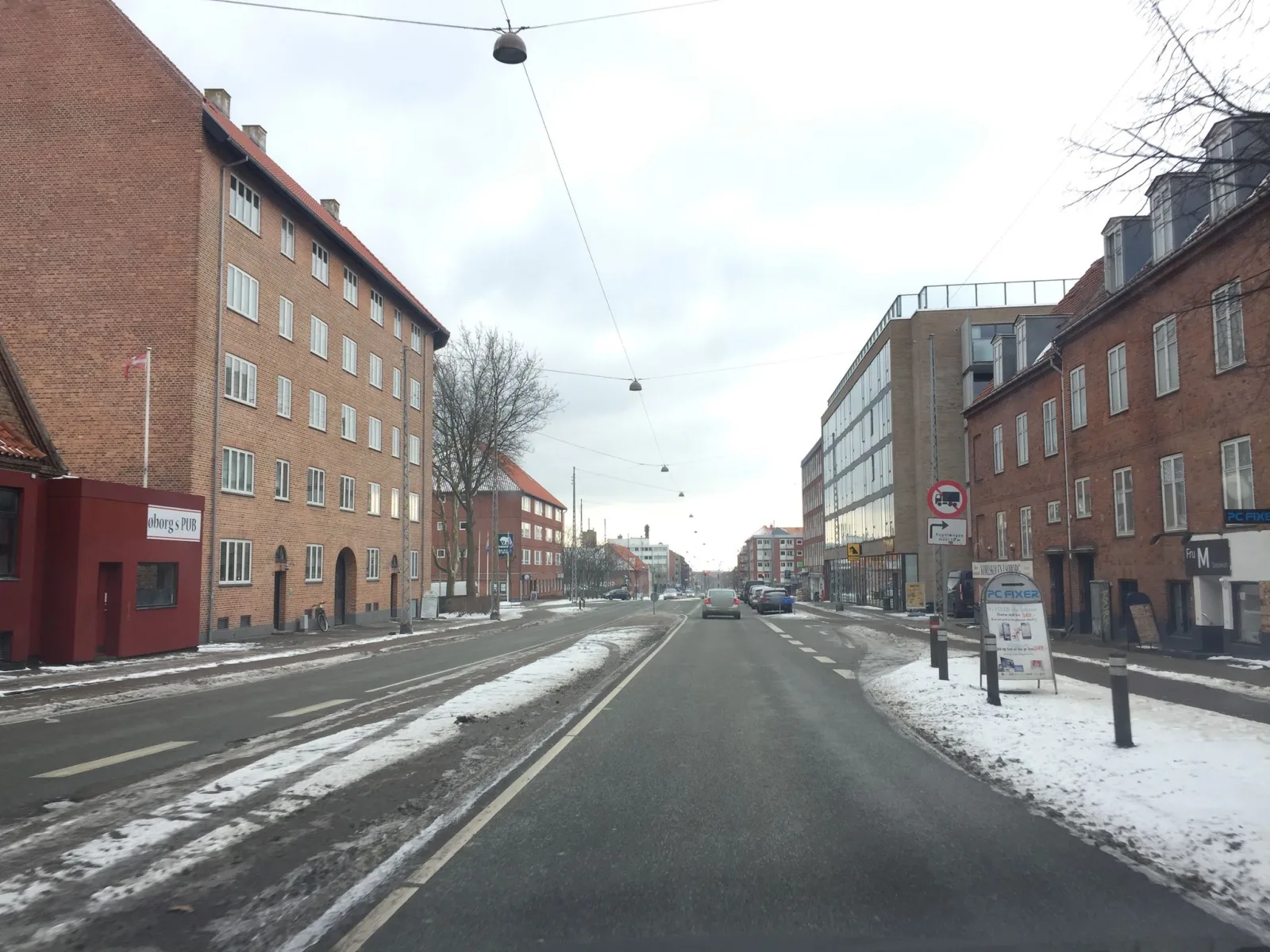 Mapillary-foto nær Fru M Sandwich