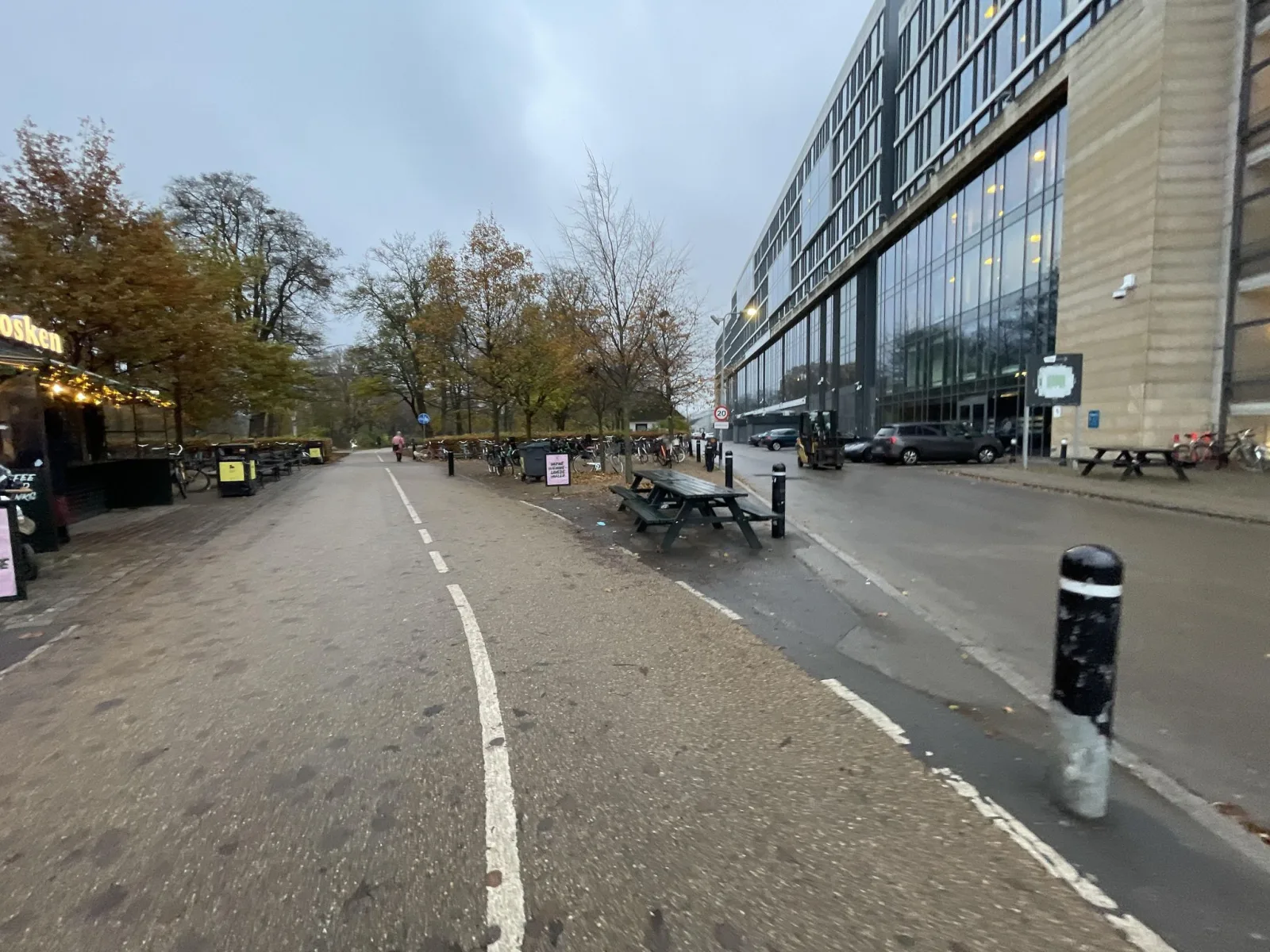 Mapillary-foto nær Gasoline Grill