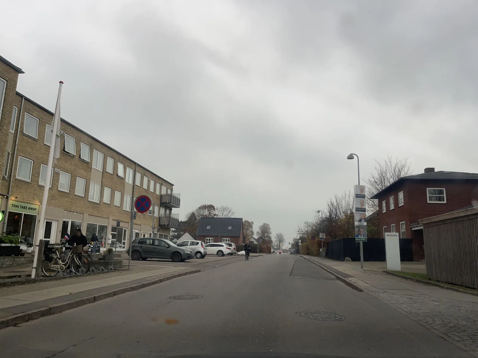 Mapillary-foto nær Giin Dee
