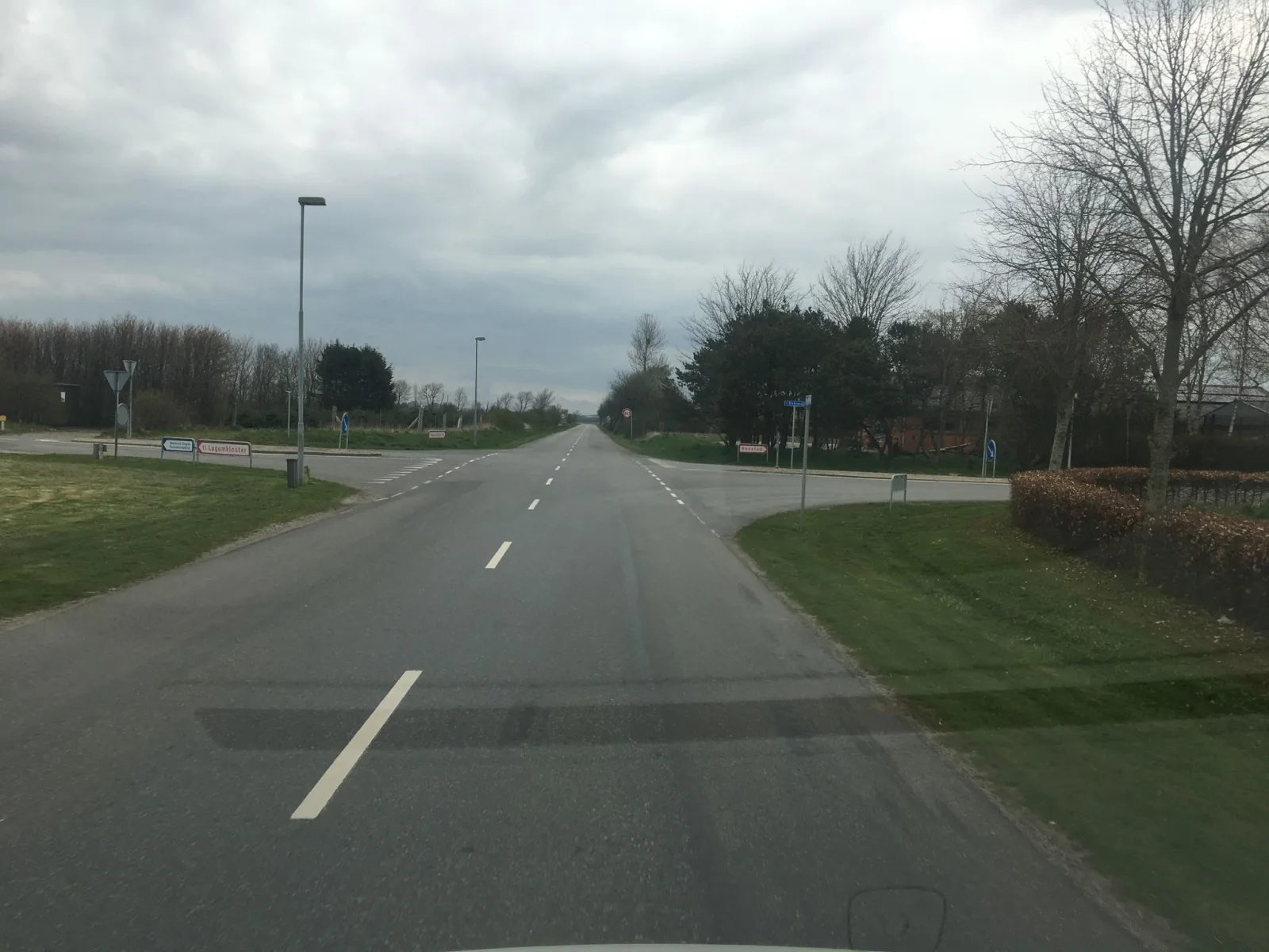 Mapillary-Foto in der Nähe von Pizza Express Bedsted