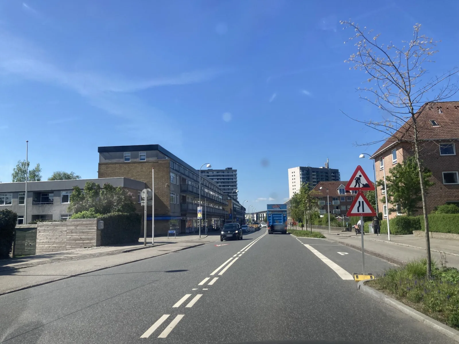 Mapillary-foto nær Golden Wok