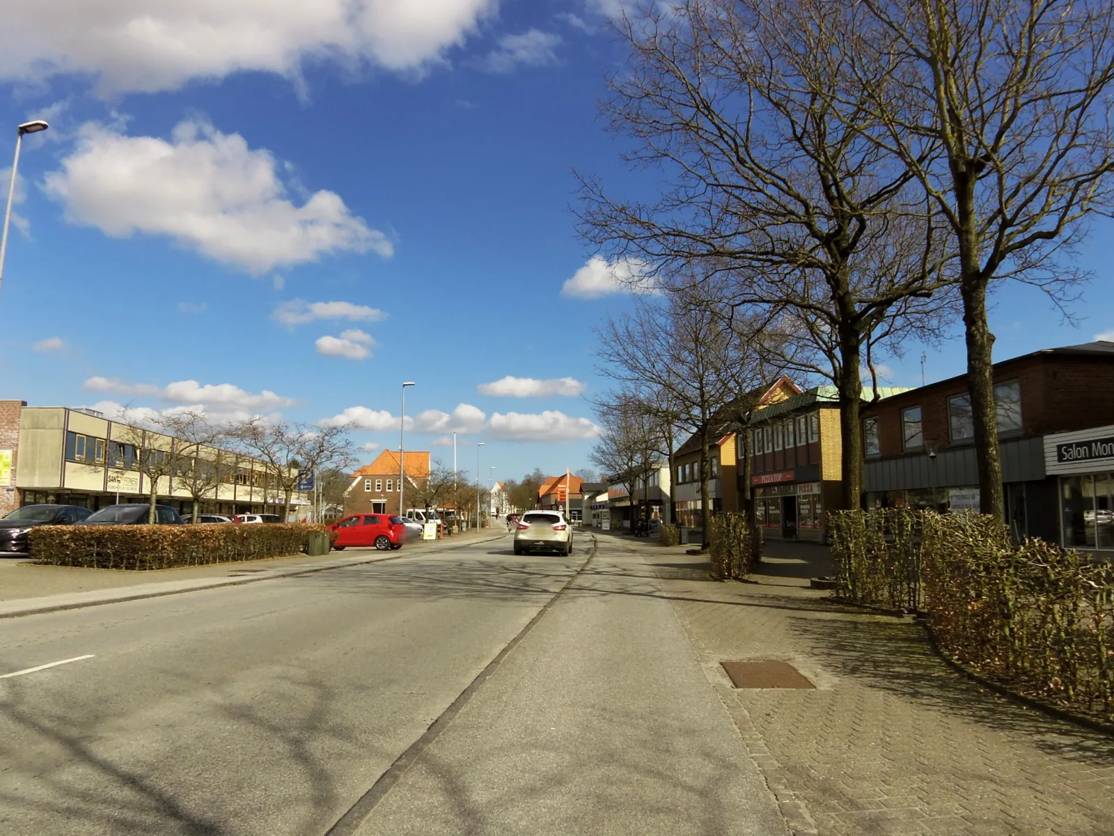 Mapillary-Foto in der Nähe von Pizza Top