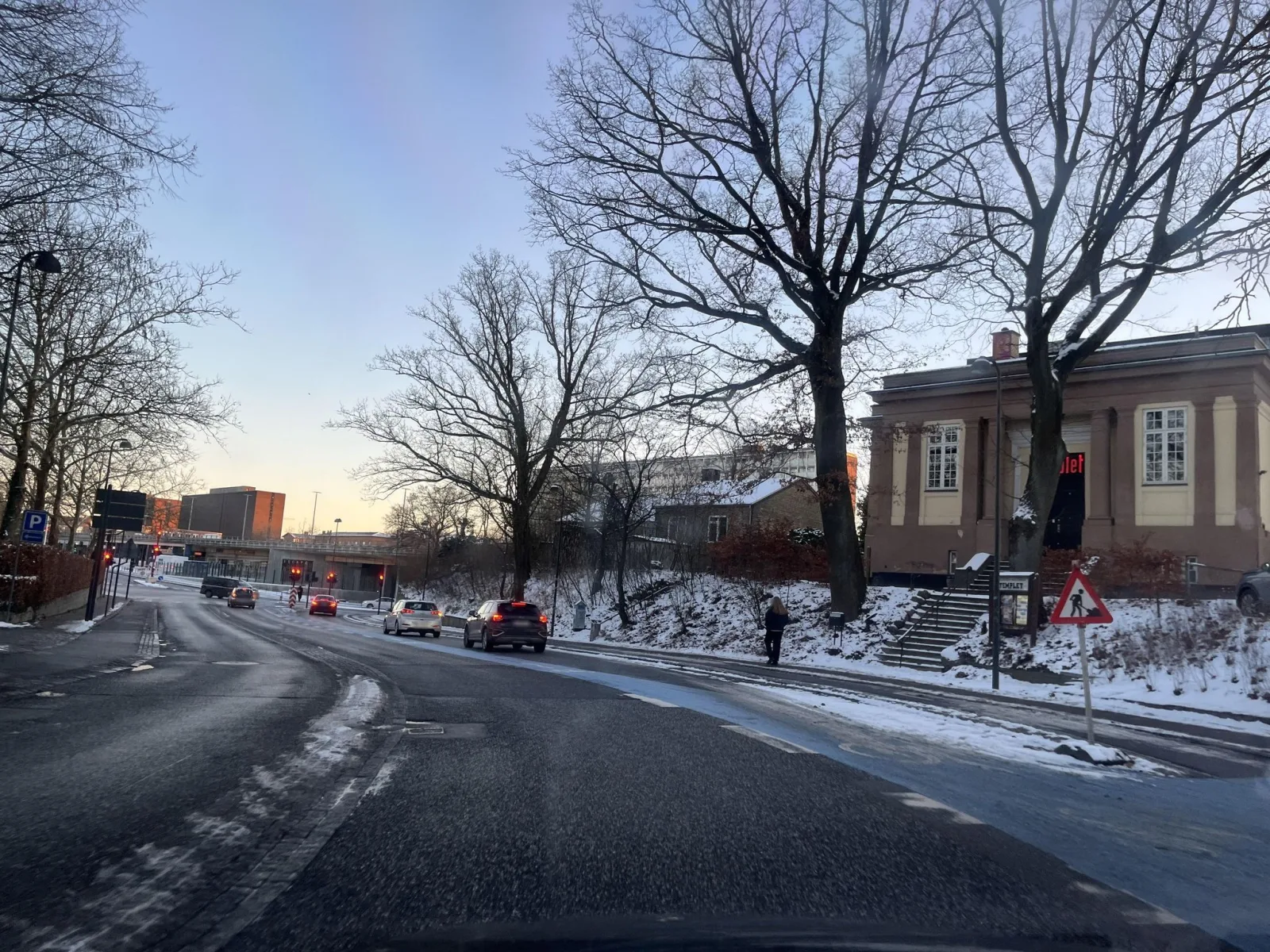 Mapillary-foto nær Green Mango Lyngby