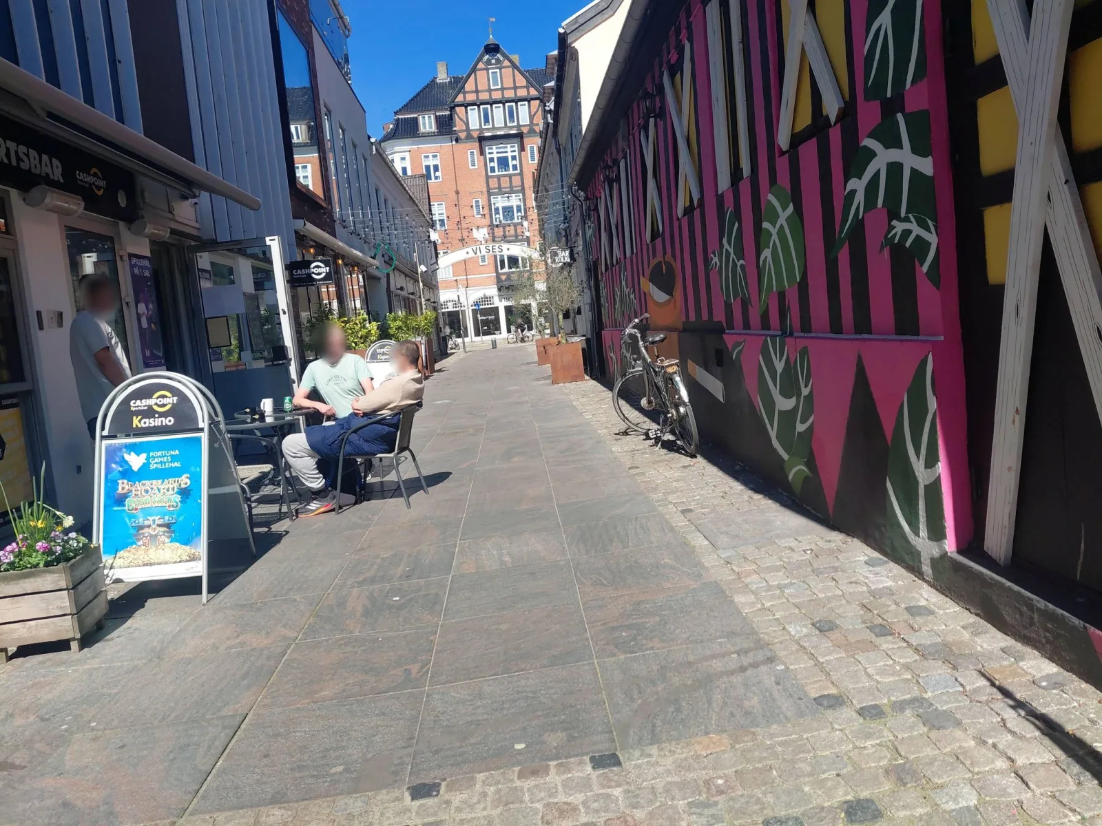 Mapillary-foto nær Pita King