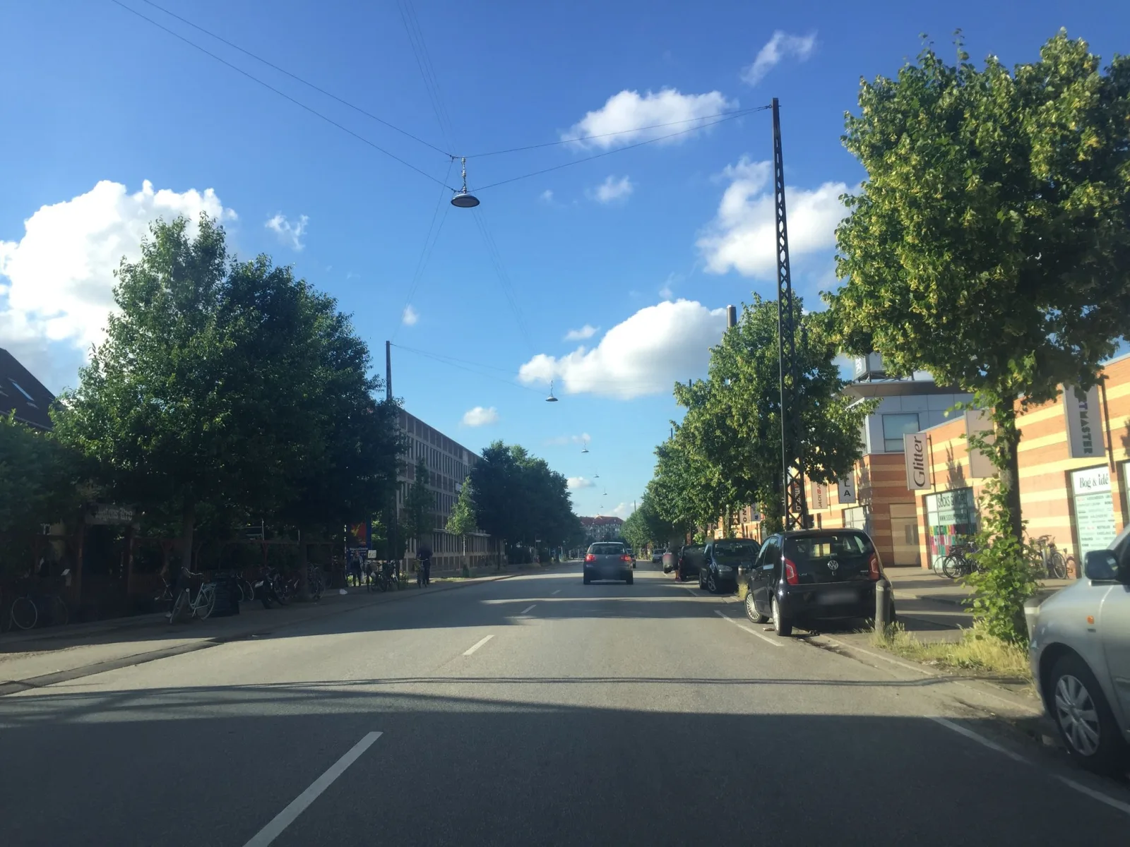 Mapillary-Foto in der Nähe von Gyros & More