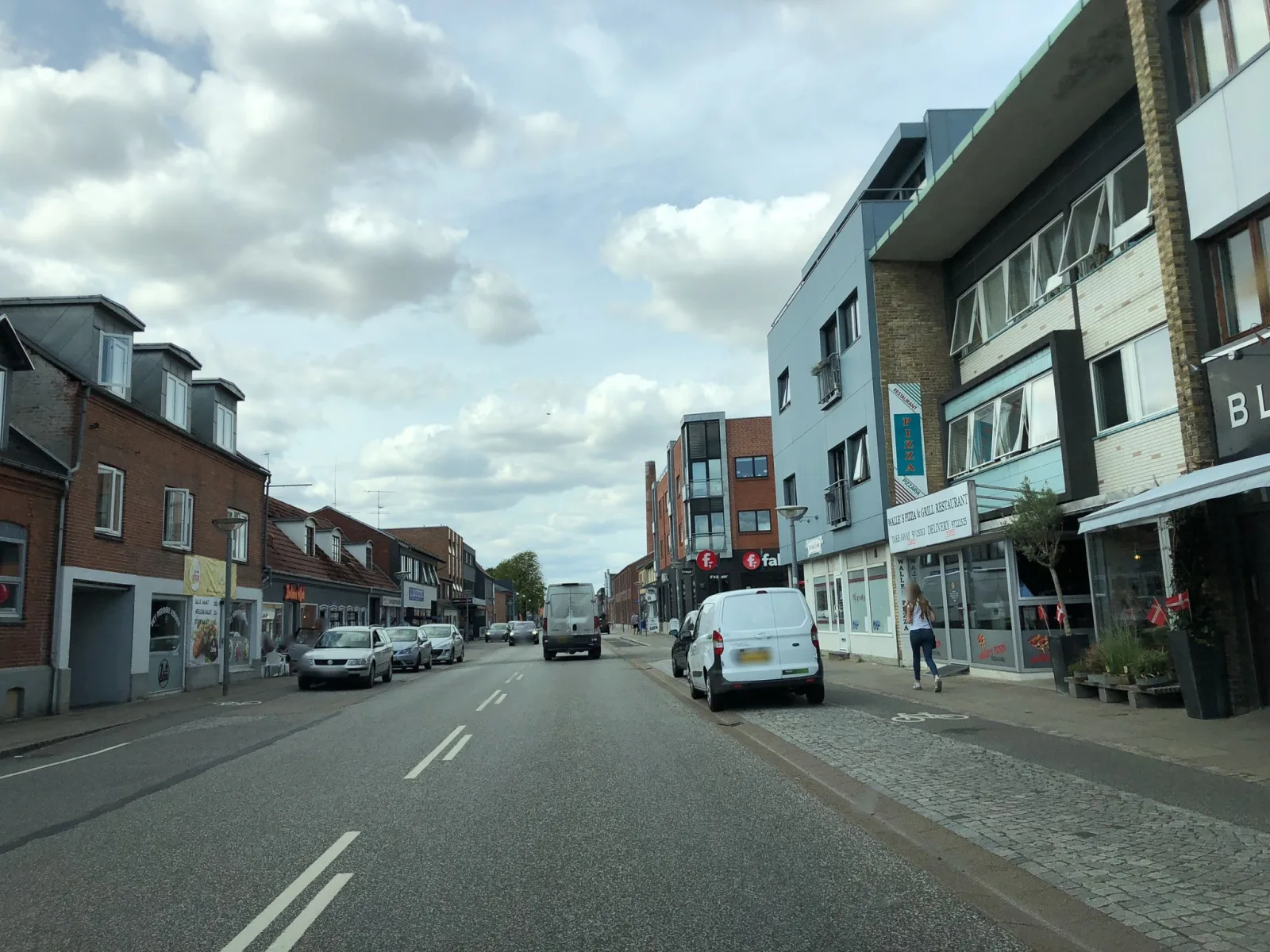 Mapillary-foto nær Pizza Papay