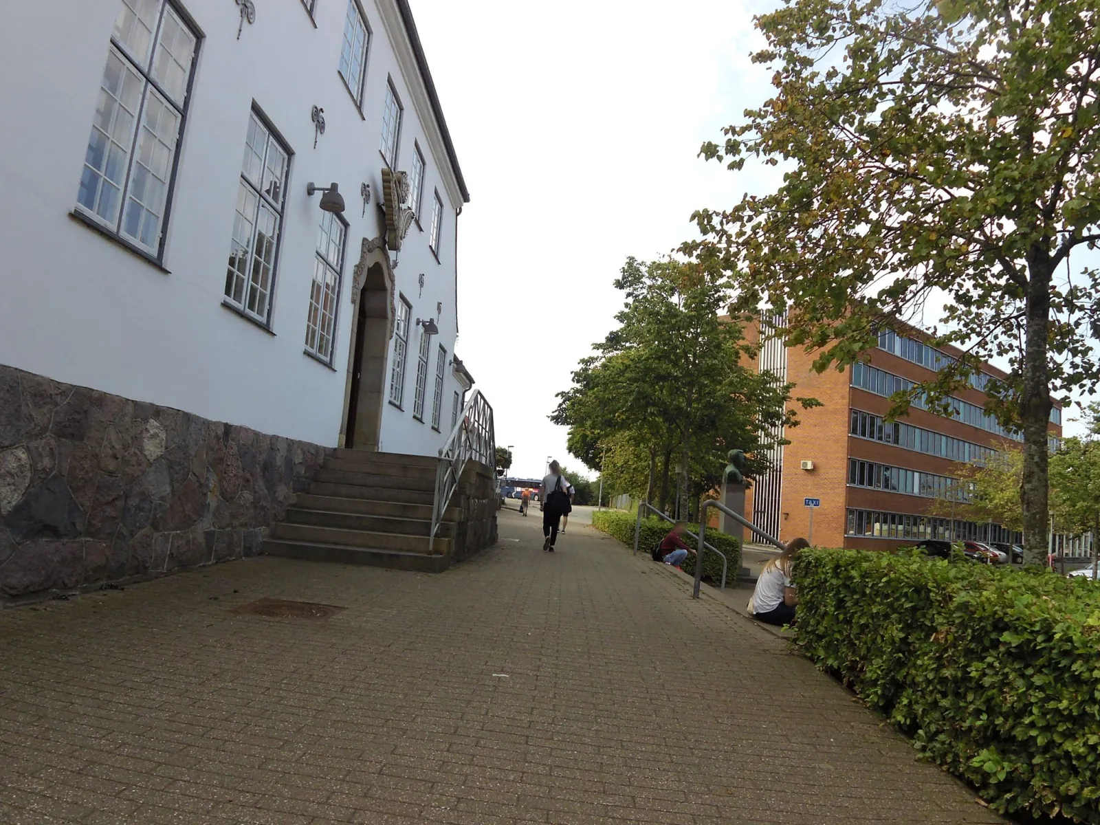 Mapillary-Foto in der Nähe von Restaurant Glaskupéen
