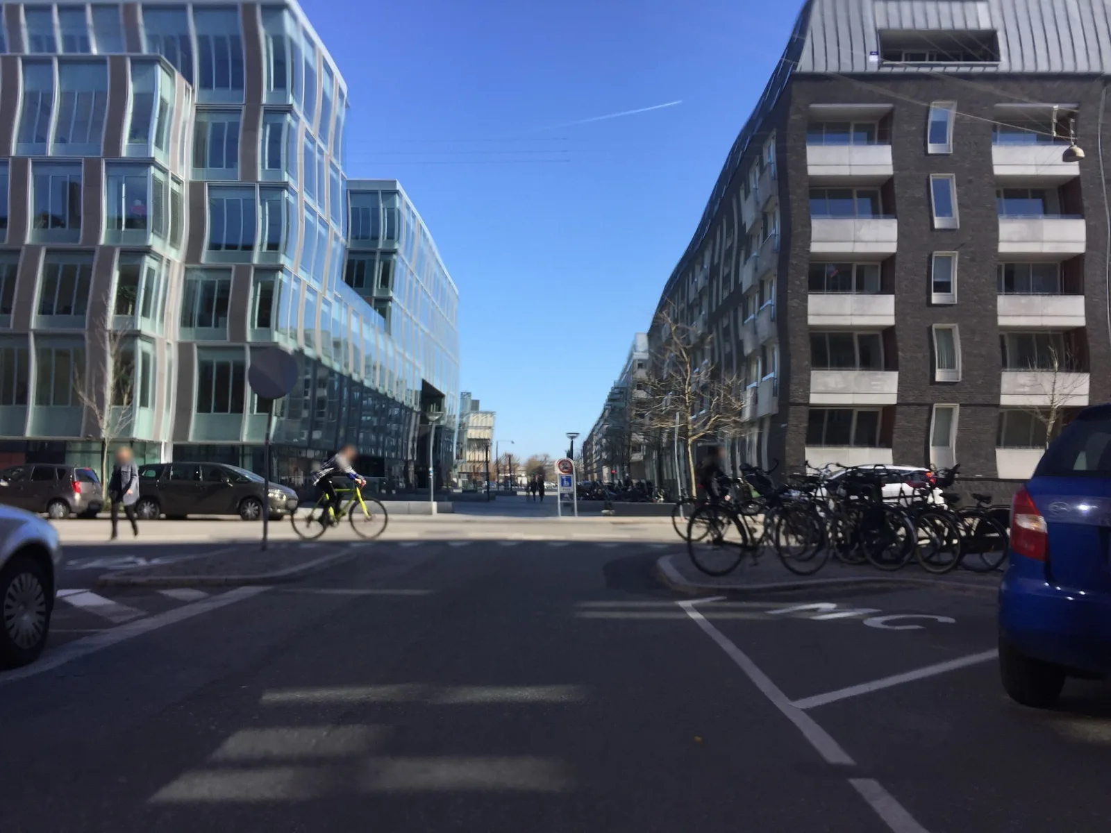 Mapillary-Foto in der Nähe von Hatoba