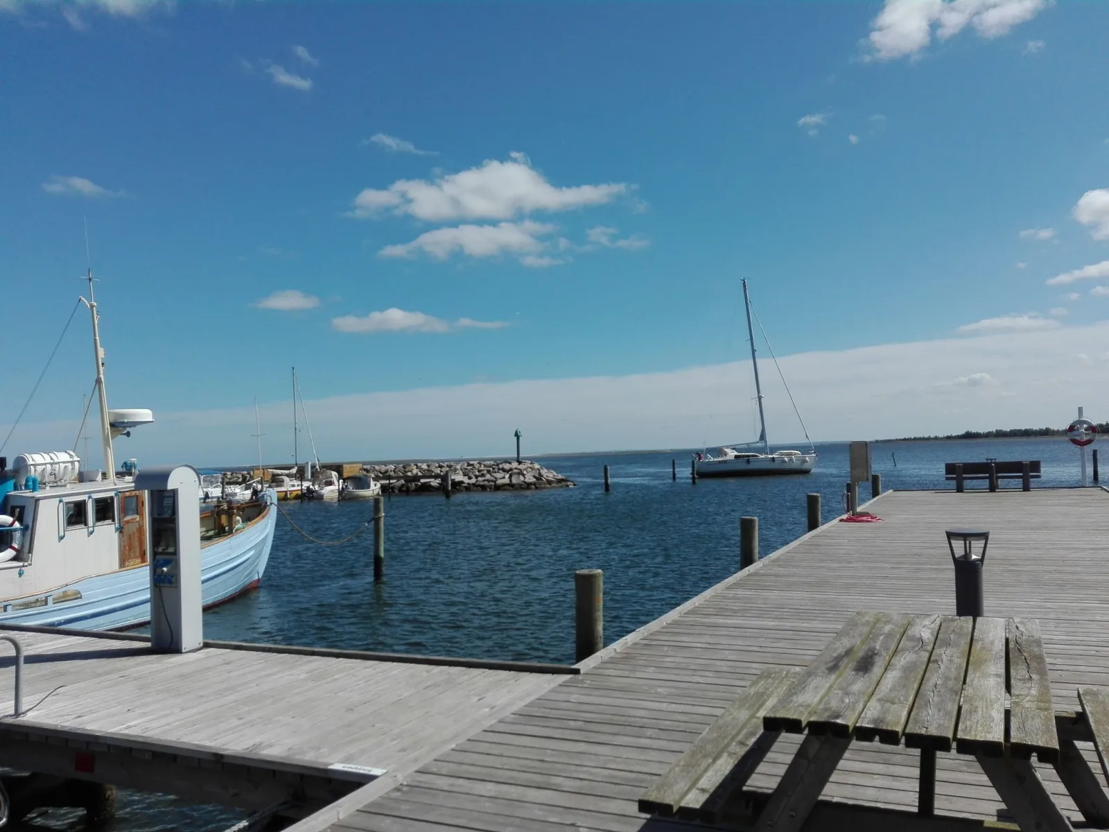 Badegewässer: RANDERS FJORD, UDBYHØJ – udsigt til strand eller hav